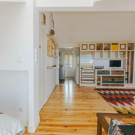 Cosy Estudio In The Heart Of Principe Real Daire Lisboa